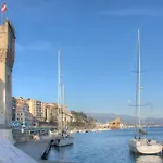 Club Nautico * סאבונה