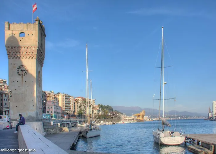 Club Nautico * Σαβόνα